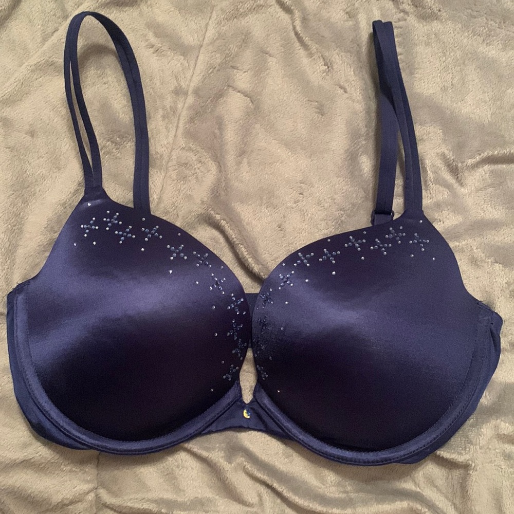 Victoria’s Secret Very Sexy Push Up Bra